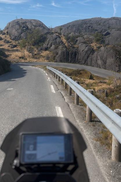 Road through the Norwegian mountains on the route north.